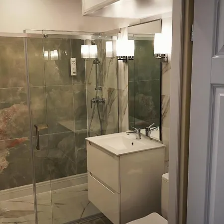 Tessa Jagiellonska Apartment *