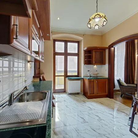 Tessa Jagiellonska Apartment *