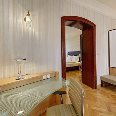 Tessa Jagiellonska Apartment *